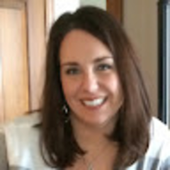 Meet your Posher, Katie - Picture 1 of 1